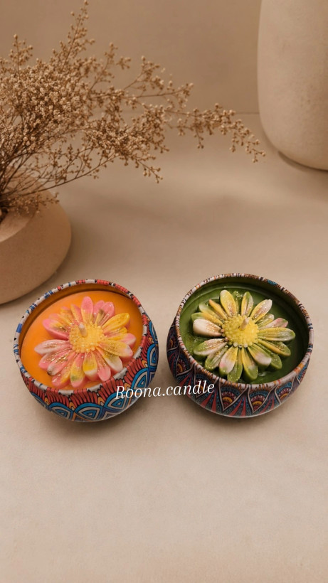 شمع قوطی طرح دار طرح گل مارگاریت